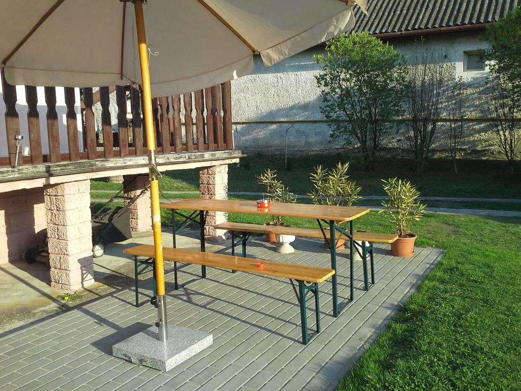 Apartament Utulny Privat Veľký Meder Zewnętrze zdjęcie