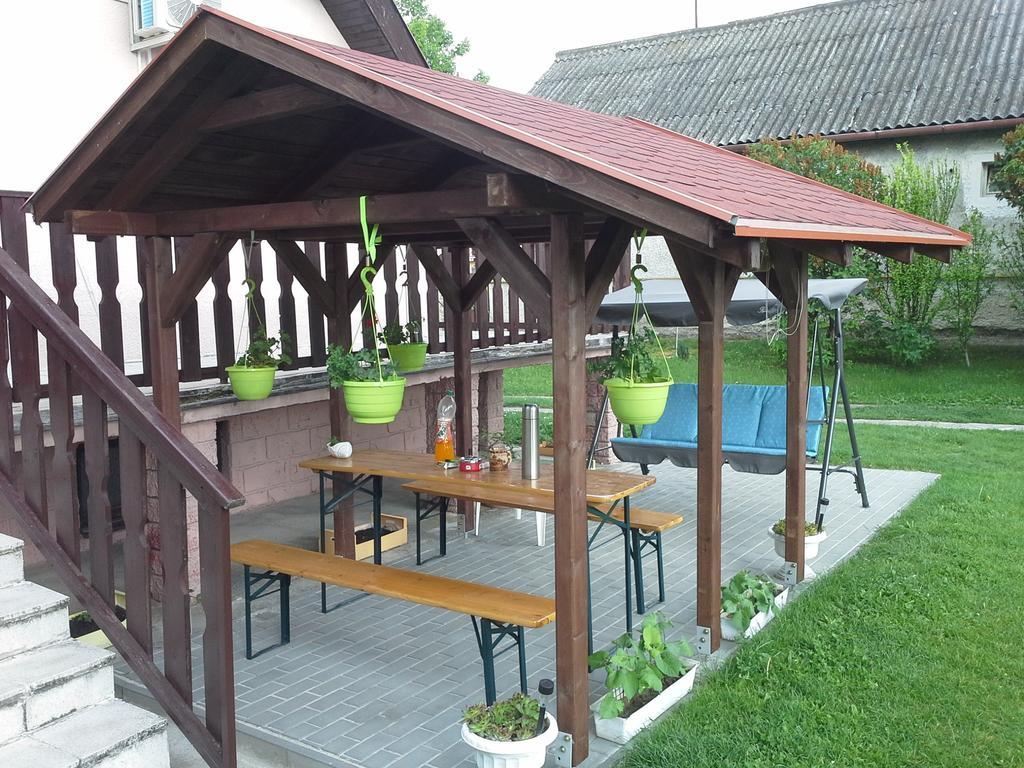 Apartament Utulny Privat Veľký Meder Zewnętrze zdjęcie
